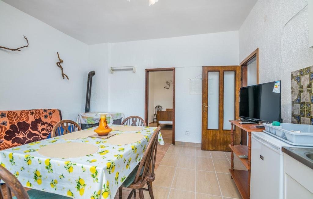 Apartmani Mile Krk Town Exterior photo